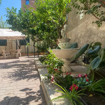 Abeti's House Ferienhaus Rom